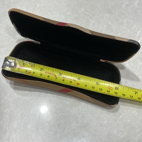 Burberry Eyeglass Case Hard Clamshell Style For Glasses Nova Check Plaid case⭐️ - Picture 9 of 14